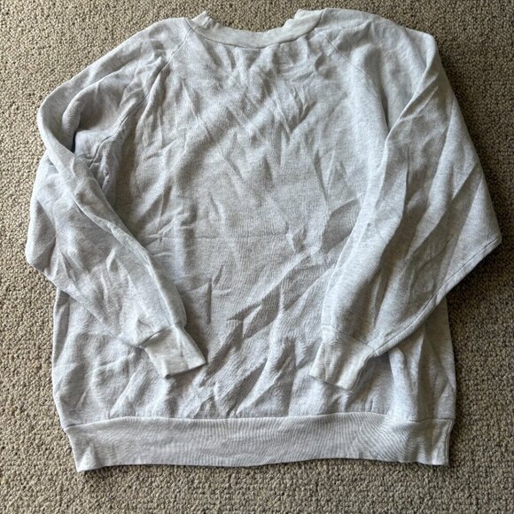 Vintage Cat Sweatshirt | Faded Gray | Y2K | Grandmacore | Cozy & Soft - Picture 6 of 9